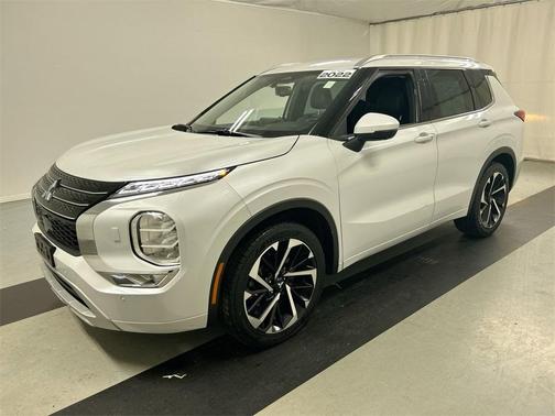 2022 Mitsubishi Outlander SEL