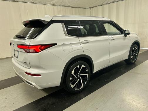 2022 Mitsubishi Outlander SEL
