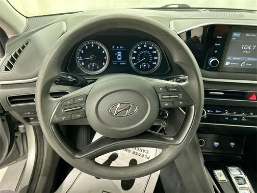 2020 Hyundai SONATA SE