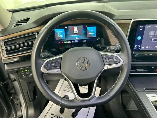 2024 Volkswagen Atlas 2.0T SE