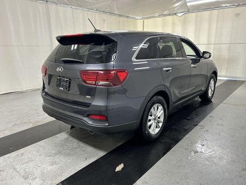 Platinum Graphite 2019 Kia Sorento LX