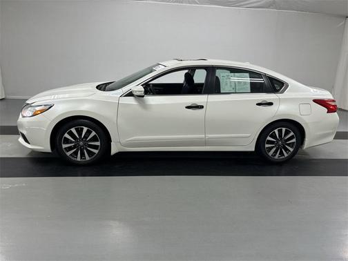 2017 Nissan Altima 2.5 SV