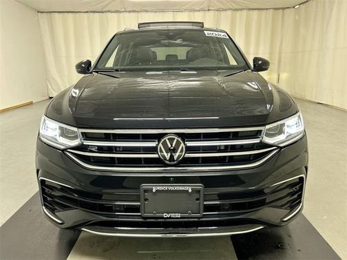 2024 Volkswagen Tiguan 2.0T SEL R-Line