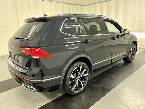 2024 Volkswagen Tiguan 2.0T SEL R-Line