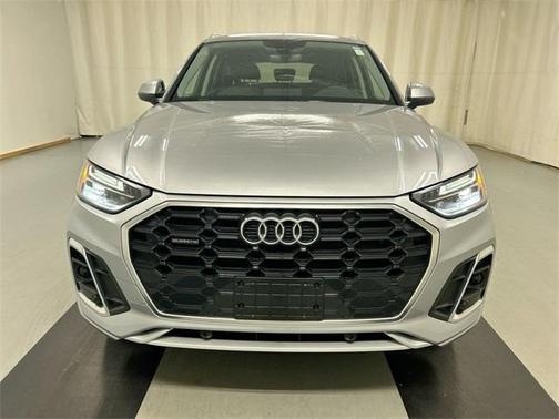 2023 Audi Q5 45 S line quattro Premium
