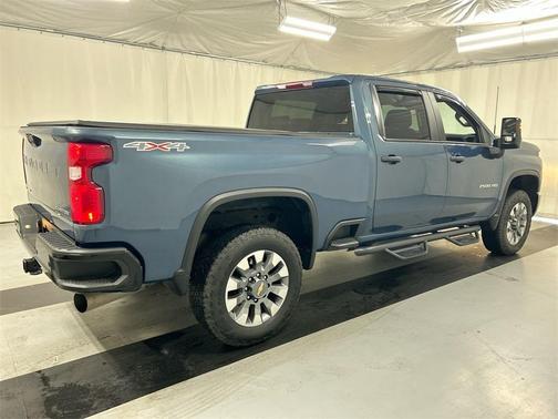 2024 Chevrolet Silverado 2500 Custom