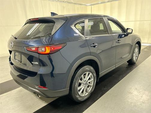 2022 Mazda CX-5 2.5 S Preferred Package