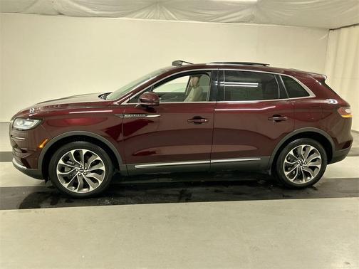 2023 Lincoln Nautilus Reserve