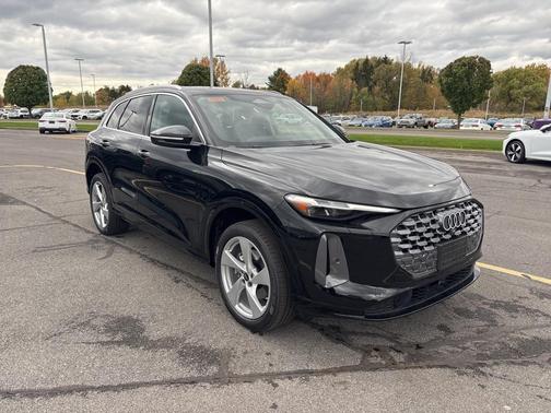 2025 Audi Q5 2.0T quattro Premium