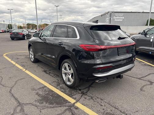 2025 Audi Q5 2.0T quattro Premium