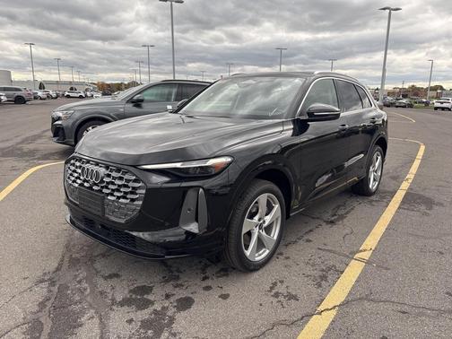 2025 Audi Q5 2.0T quattro Premium