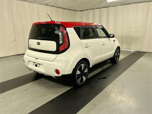 2019 Kia Soul +