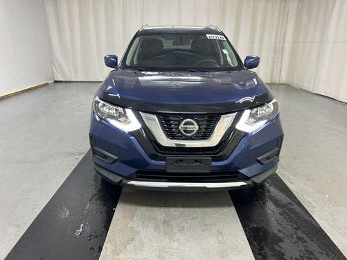 Caspian Blue 2018 Nissan Rogue SV