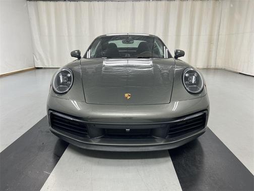 2022 Porsche 911 Carrera 4S