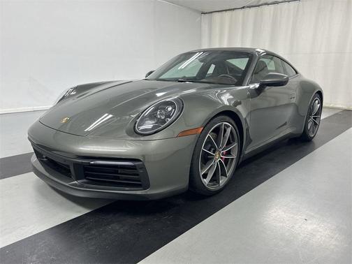 2022 Porsche 911 Carrera 4S