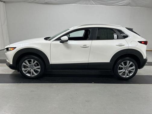 Snowflake White Pearl 2023 Mazda CX-30 2.5 S Preferred Package