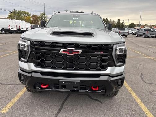 2026 Chevrolet Silverado 2500 ZR2