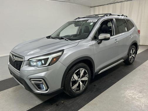 Ice Silver Metallic 2021 Subaru Forester Touring