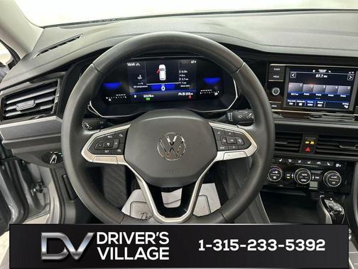 Pyrite Silver Metallic 2023 Volkswagen Jetta 1.5T SE