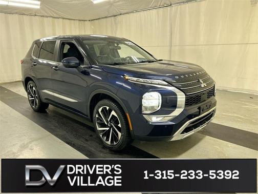 2022 Mitsubishi Outlander SE