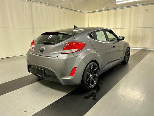 2017 Hyundai Veloster Value Edition