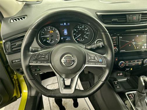 2020 Nissan Rogue Sport SL