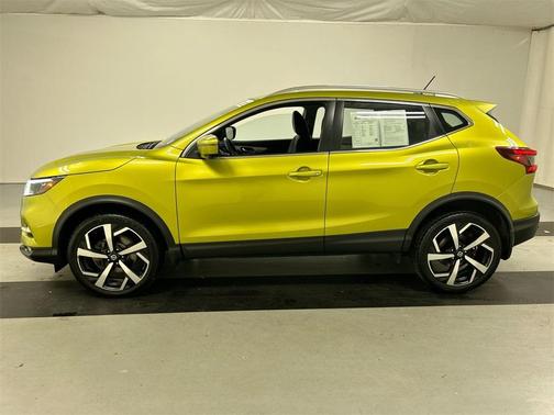 2020 Nissan Rogue Sport SL