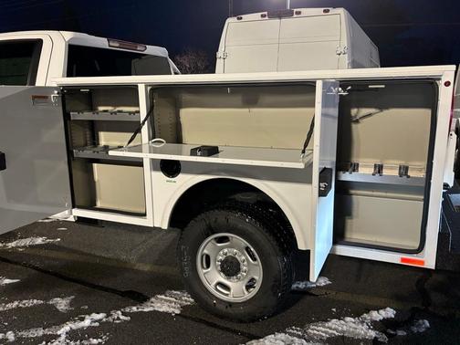 2025 GMC Sierra 2500 Pro