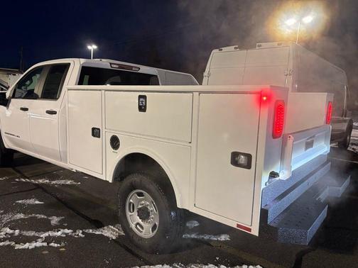 Summit White 2025 GMC Sierra 2500 Pro