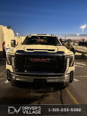 Summit White 2025 GMC Sierra 2500 Pro