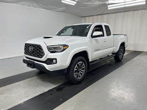 2022 Toyota Tacoma TRD Sport
