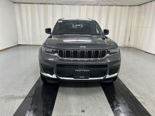 Metallic 2026 Jeep Grand Cherokee L Laredo