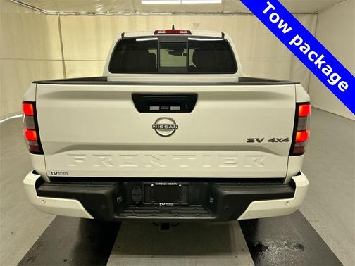 2022 Nissan Frontier SV