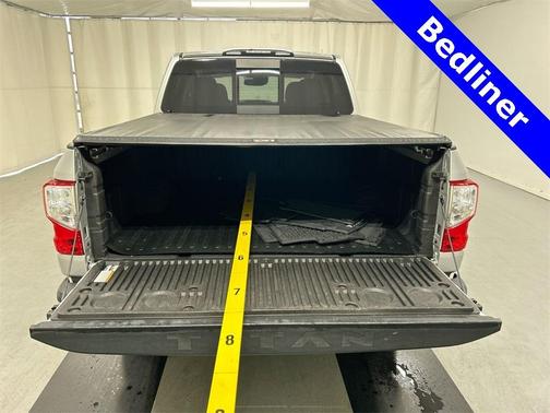 2020 Nissan Titan SV
