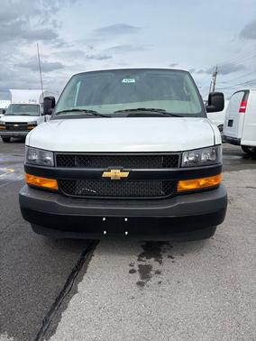 2026 Chevrolet Express 2500 Work Van