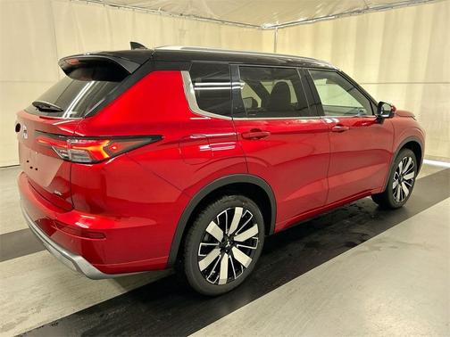 2025 Mitsubishi Outlander SEL