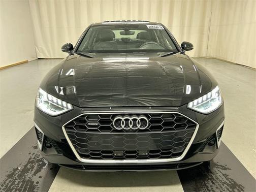 2023 Audi A4 45 S line Premium Plus