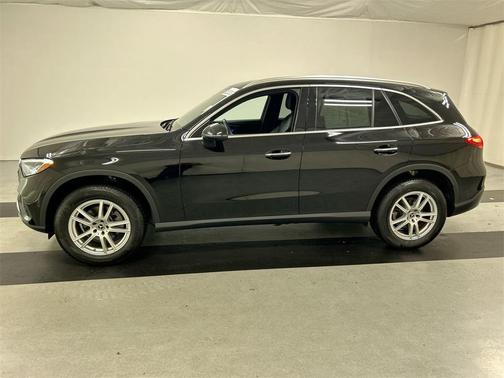 2023 Mercedes-Benz GLC 300 Base 4MATIC