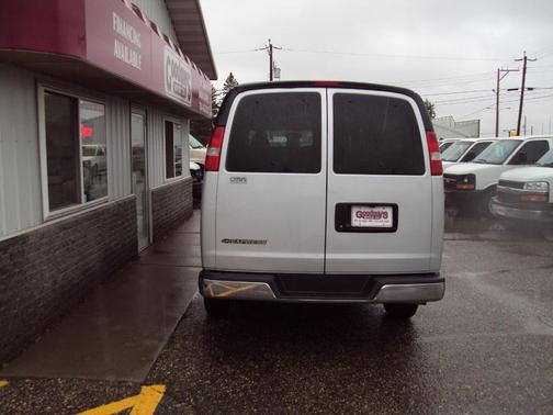 2017 Chevrolet Express 3500 LT