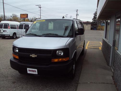 2016 Chevrolet Express 2500 LS