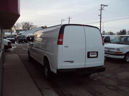 2014 Chevrolet Express 3500 Work Van