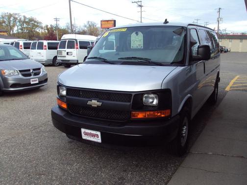 2016 Chevrolet Express 2500 LS