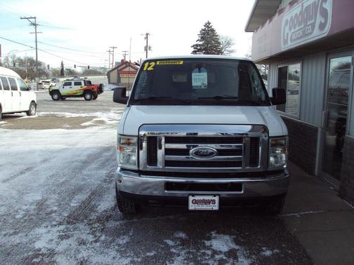 2012 Ford E350 Super Duty XLT