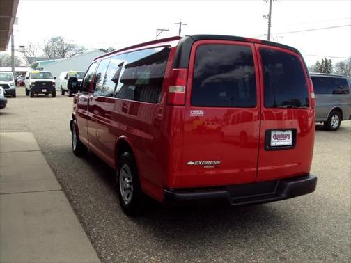 2014 Chevrolet Express 1500 LS