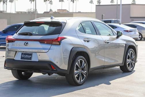 2022 Lexus UX 200 Base