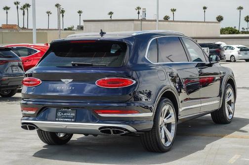 2023 Bentley Bentayga Azure