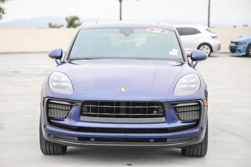 2022 Porsche Macan S