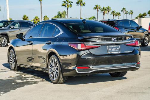 2021 Lexus ES 300h 300H