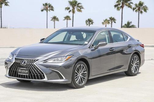 2025 Lexus ES 300h Base