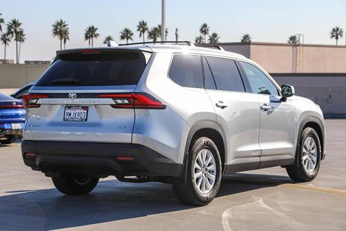 2024 Toyota Grand Highlander Hybrid XLE